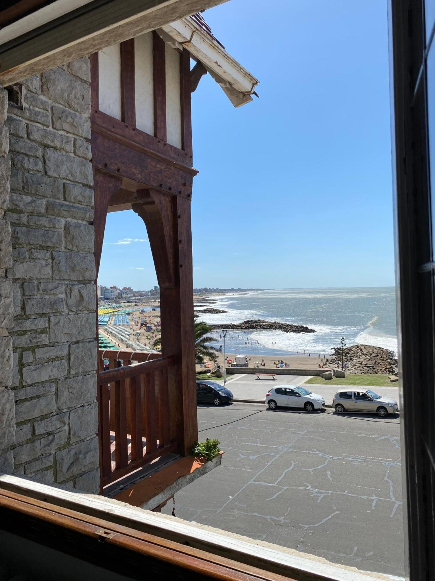 Costa Esperanza Mdq Bed & Breakfast มาร์เดลปลาตา ภายนอก รูปภาพ